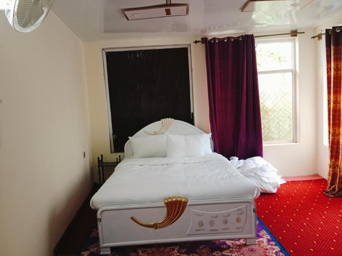 Golden Ibex Resort Skardu Eksteriør billede
