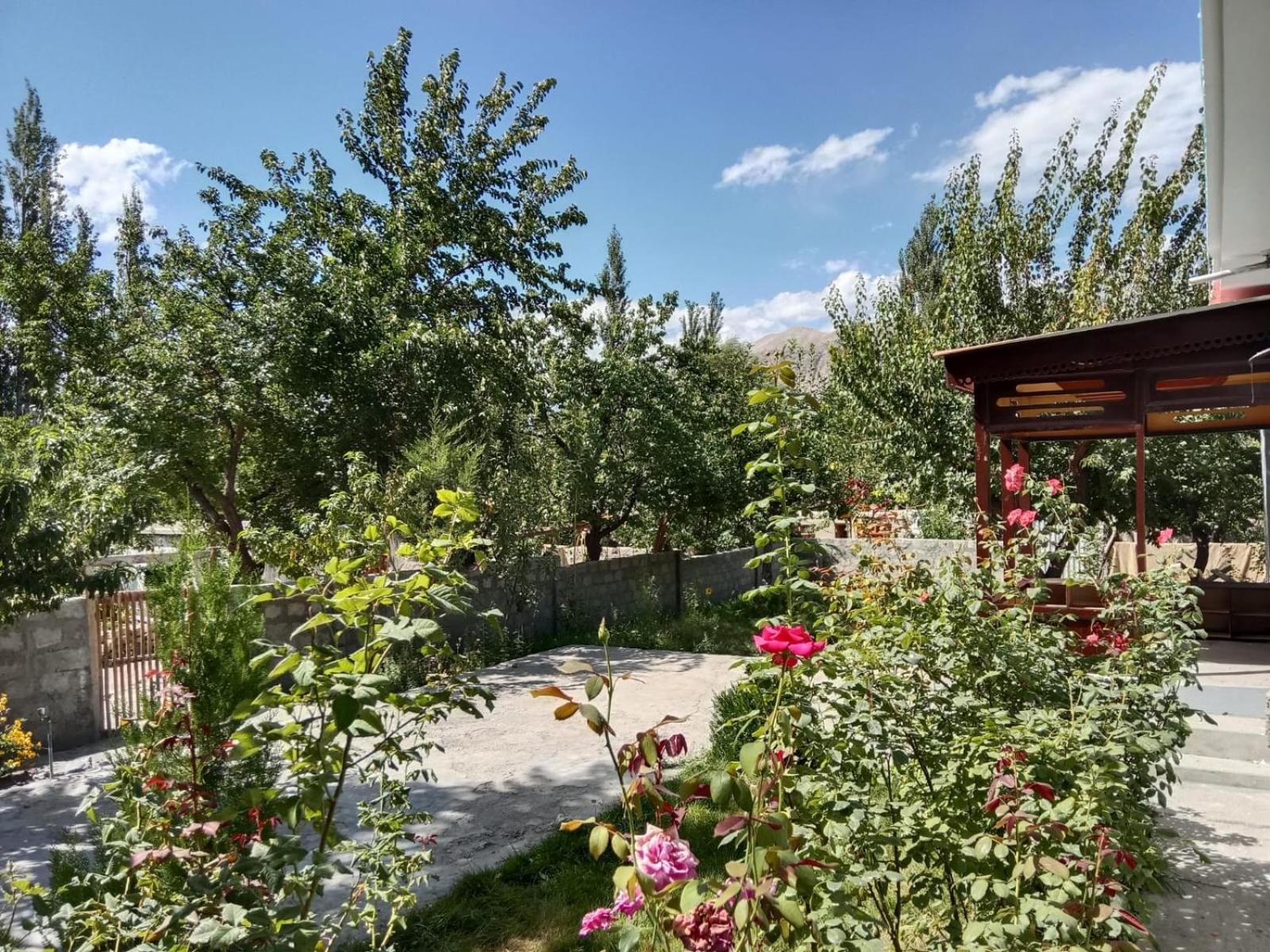 Golden Ibex Resort Skardu Eksteriør billede