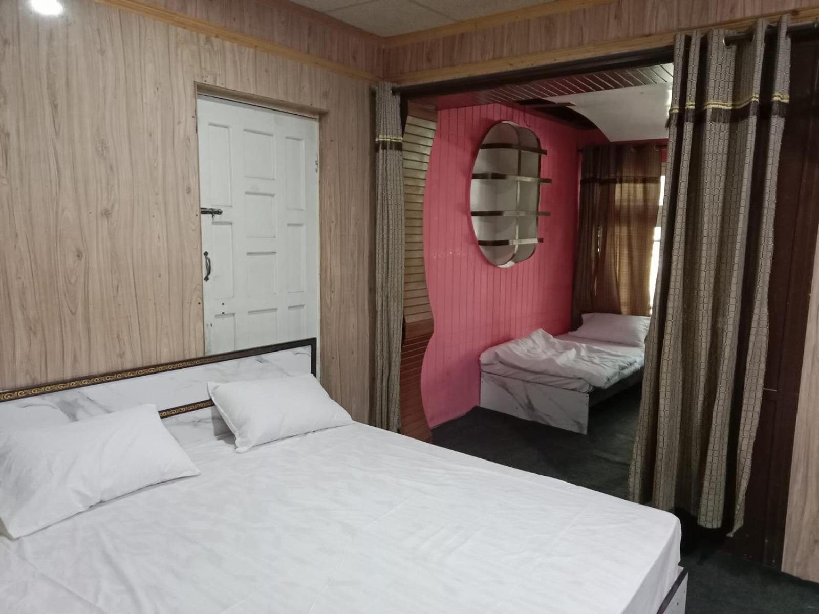 Golden Ibex Resort Skardu Eksteriør billede